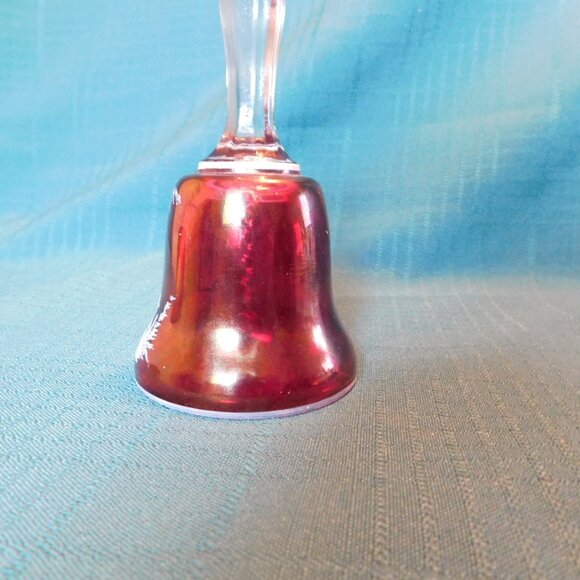 Westmoreland Mary Gregory (1985) girl with flowers on fence ruby bell VGU - Picture 3 of 5